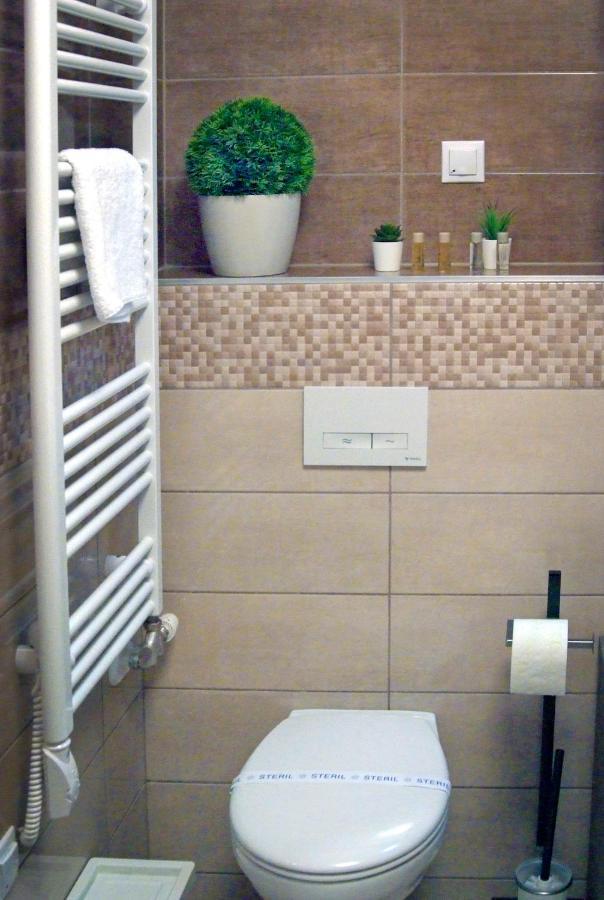 Victoria Apartman Kecskemét Exterior photo